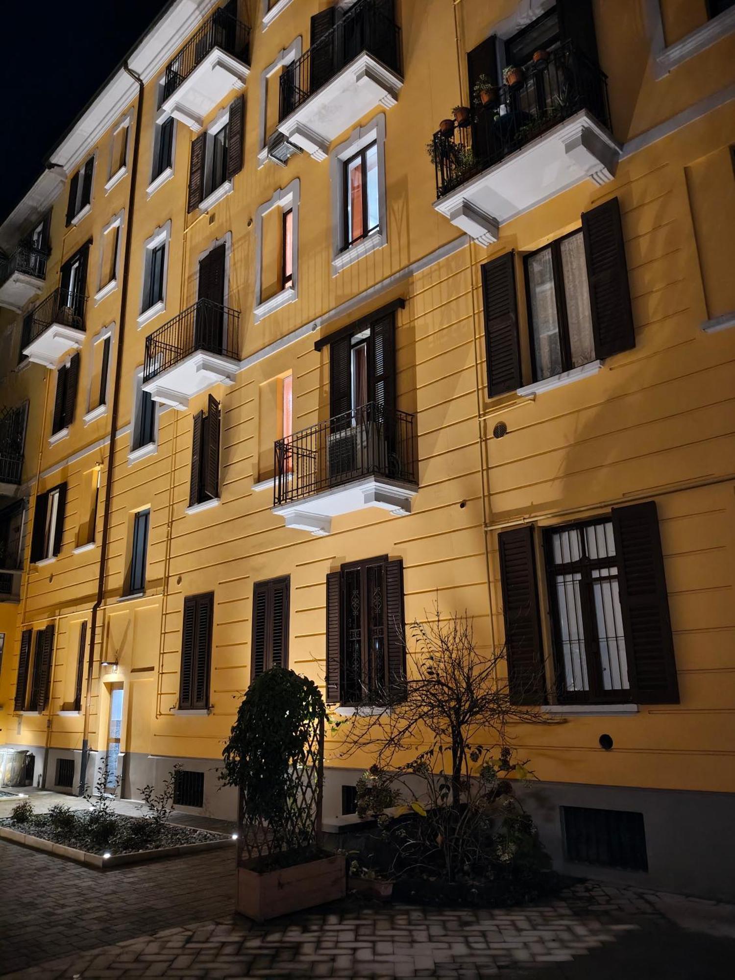 Sondrio Apartment, Milan